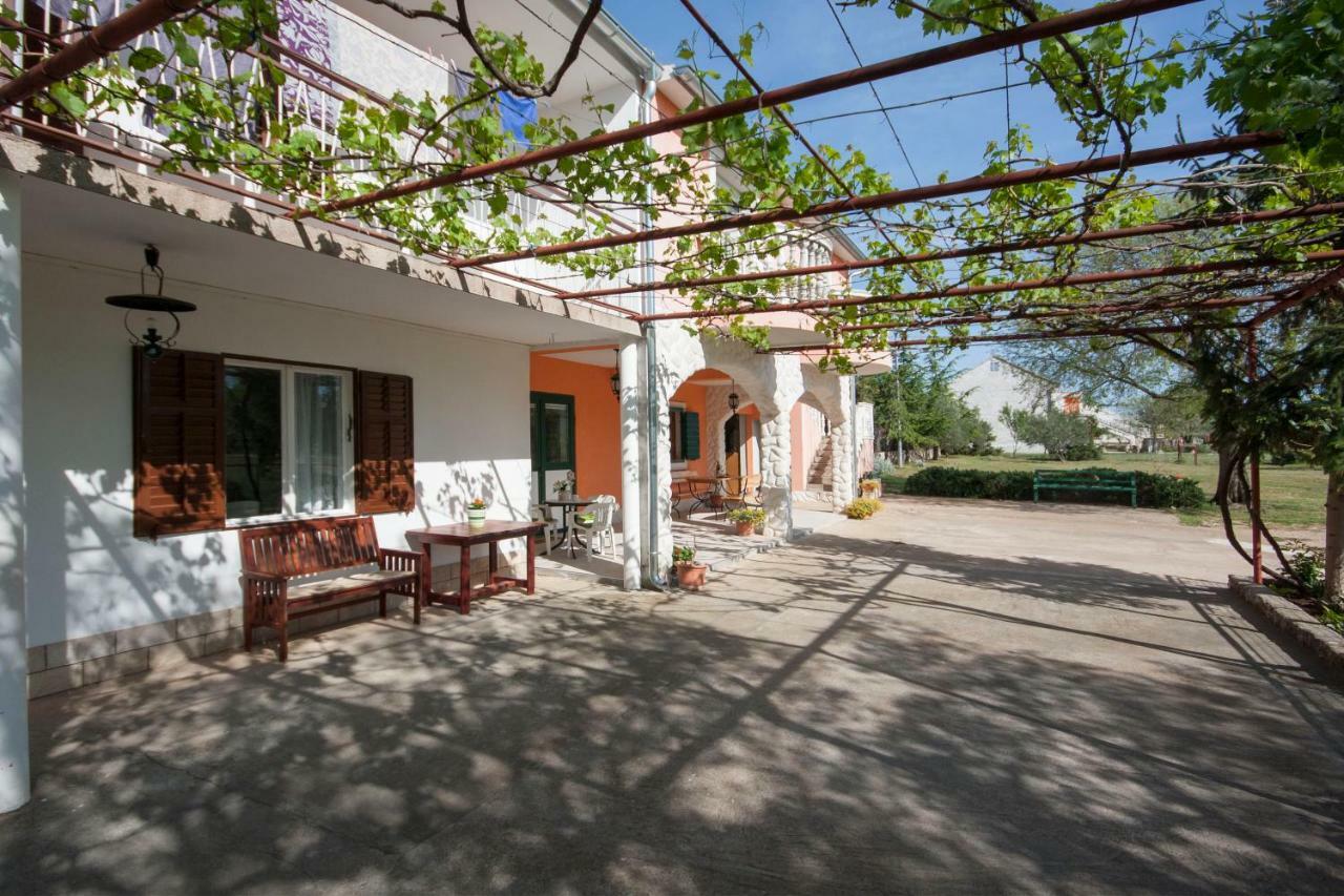 Rooms Katarina Lozovac Ngoại thất bức ảnh