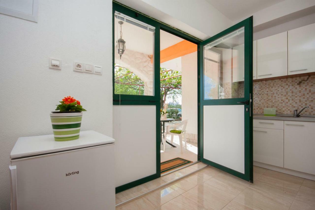 Rooms Katarina Lozovac Ngoại thất bức ảnh