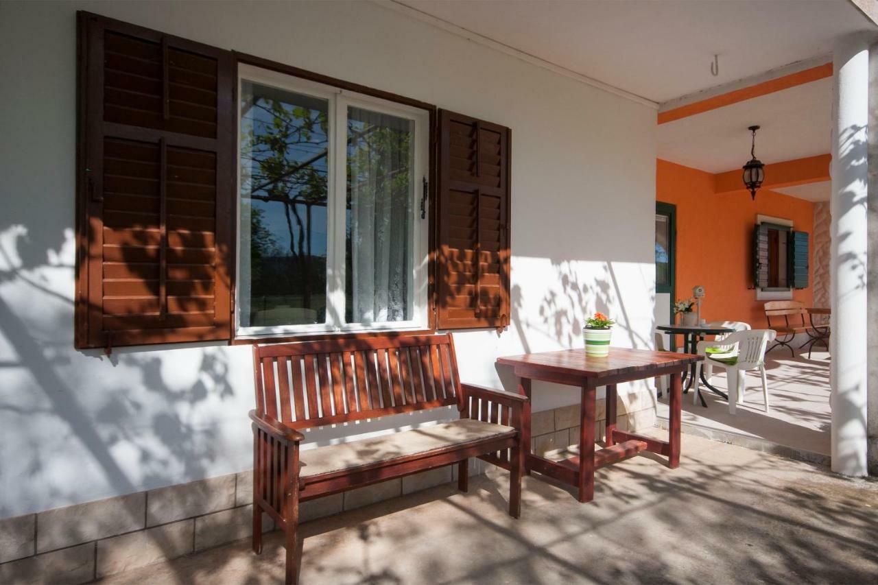 Rooms Katarina Lozovac Ngoại thất bức ảnh