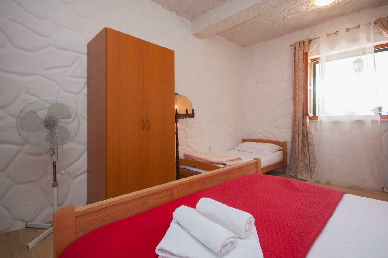 Rooms Katarina Lozovac Ngoại thất bức ảnh